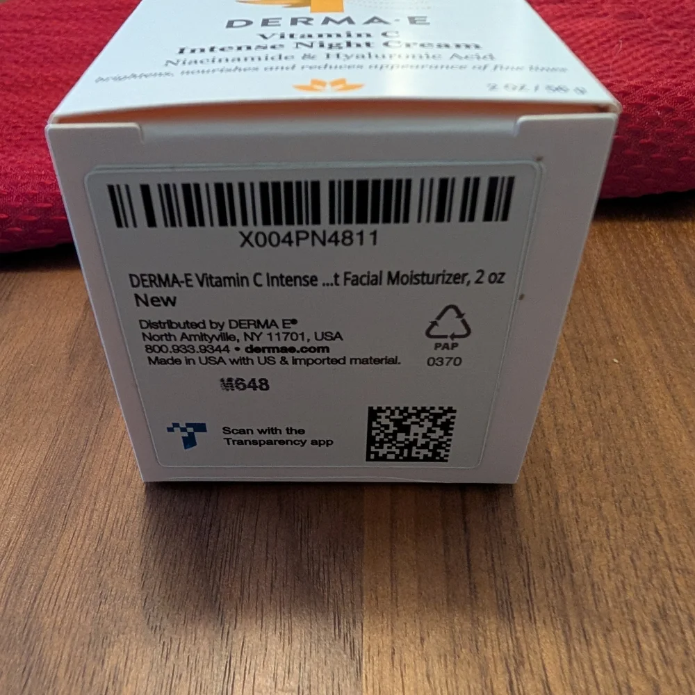 Vitamin C Intense Night Cream — Orange - Picture 4 of 5